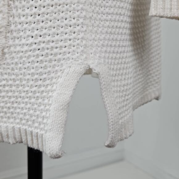Marine Layer Catalina Knit Cardigan in Ivory Milk | Women's Small | MINOR FLAWS - Picture 14 of 16